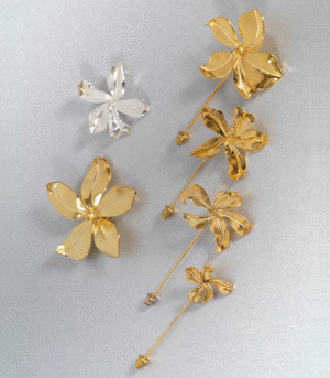 Silver or gold platted pin Νο1