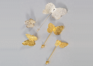 Silver or gold platted large brooch