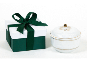 Porcelain lidded bowl with gold detailing